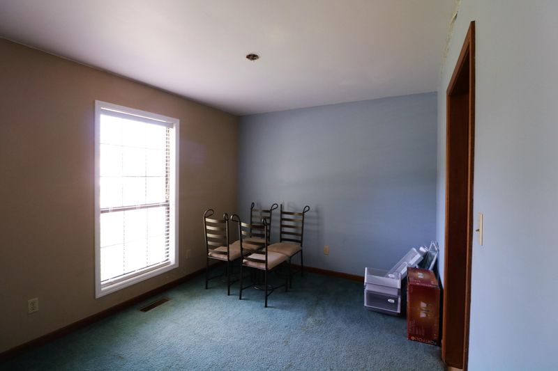 1322 Miami, Athens, TN 37303