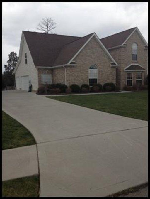 1324 Amber Glades Ln, Knoxville, TN 37922
