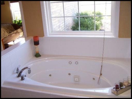 1324 Amber Glades Ln, Knoxville, TN 37922