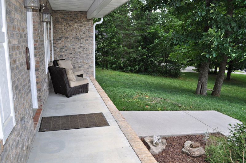 1324 Benjamin Blvd, Sevierville, TN 37876