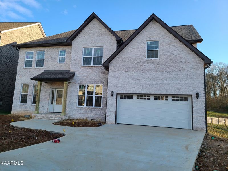 1325 Feather Rose Ln, Knoxville, TN 37923