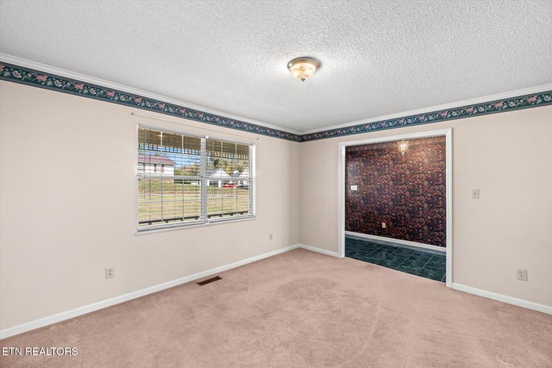 1325 Miami St, Athens, TN 37303