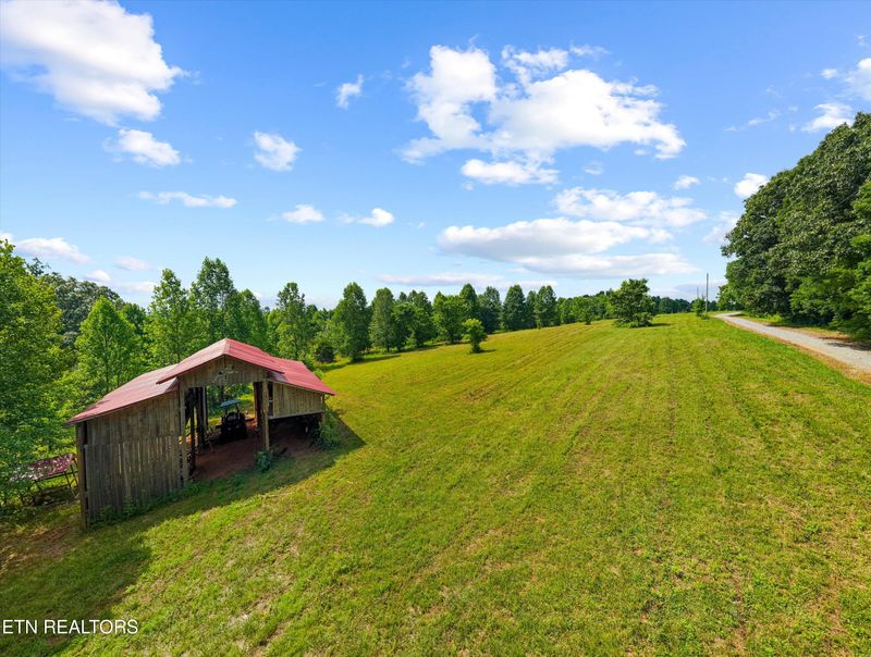 13252 Flatwoods Rd, Sweetwater, TN 37874