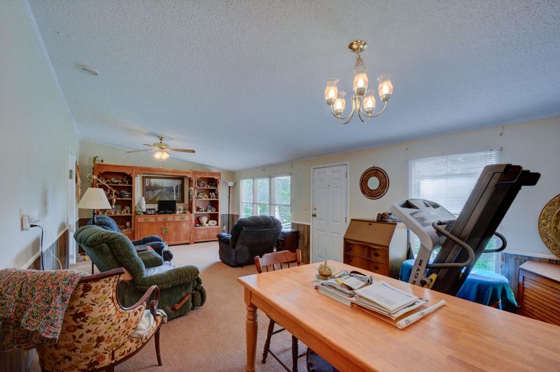 1328 Elm Springs Ridge Rd, Washburn, TN 37888