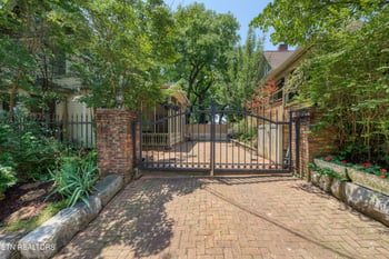 1329 Armstrong Ave, Knoxville, TN 37917