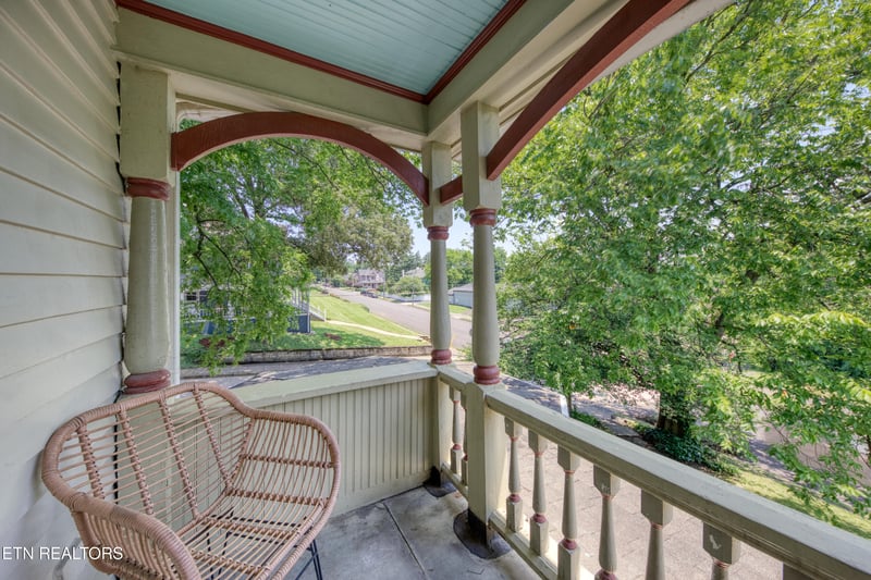 1329 Armstrong Ave, Knoxville, TN 37917