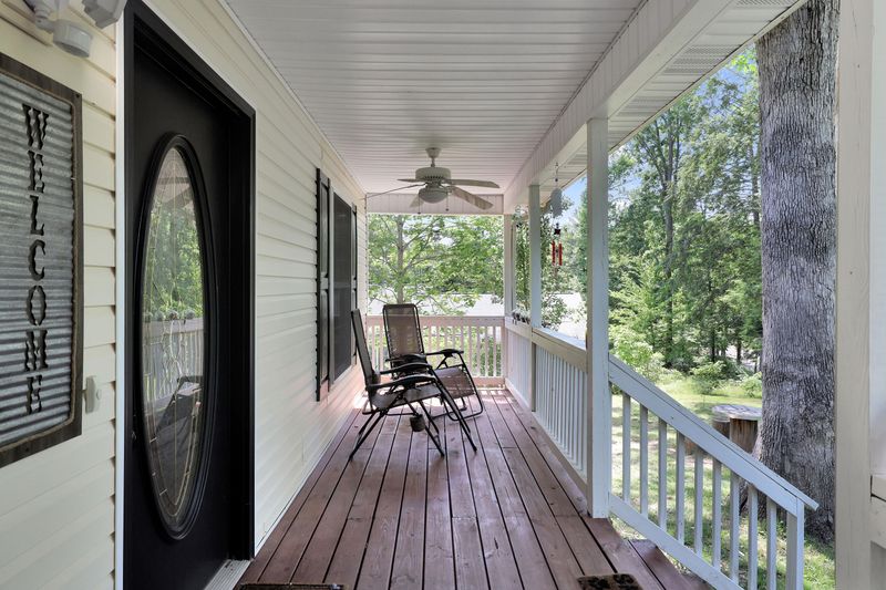 1329 Deer Meadows Rd, Sevierville, TN 37862