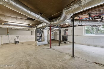 1329 Francis Rd, Knoxville, TN 37909