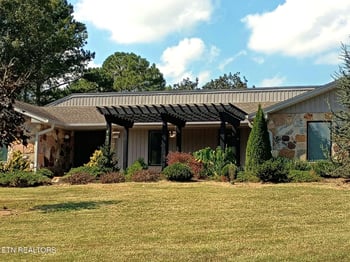 133 Baltimore Dr, Oak Ridge, TN 37830