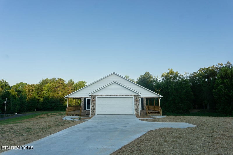 133 Bending Bow Dr, Ten Mile, TN 37880