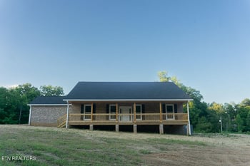 133 Bending Bow Dr, Ten Mile, TN 37880