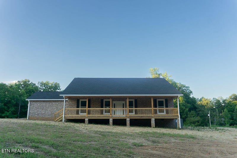 133 Bending Bow Dr, Ten Mile, TN 37880