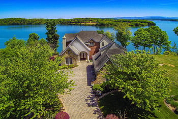 133 Breakers Dr, Vonore, TN 37885