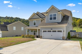 133 Forest Creek Pkwy, Oak Ridge, TN 37830