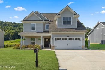 133 Forest Creek Pkwy, Oak Ridge, TN 37830