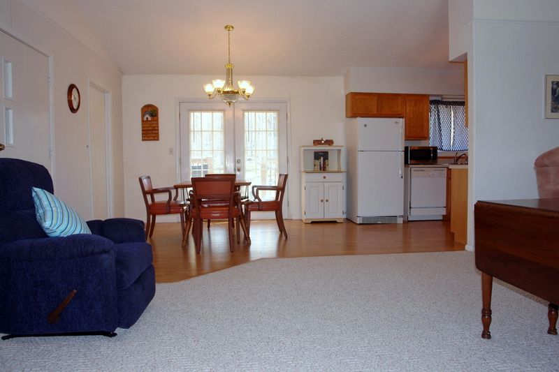 133 Jasper Dr, Crossville, TN 38558