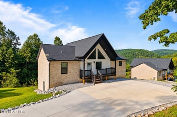 133 Pool Dr, Lafollette, TN 37766