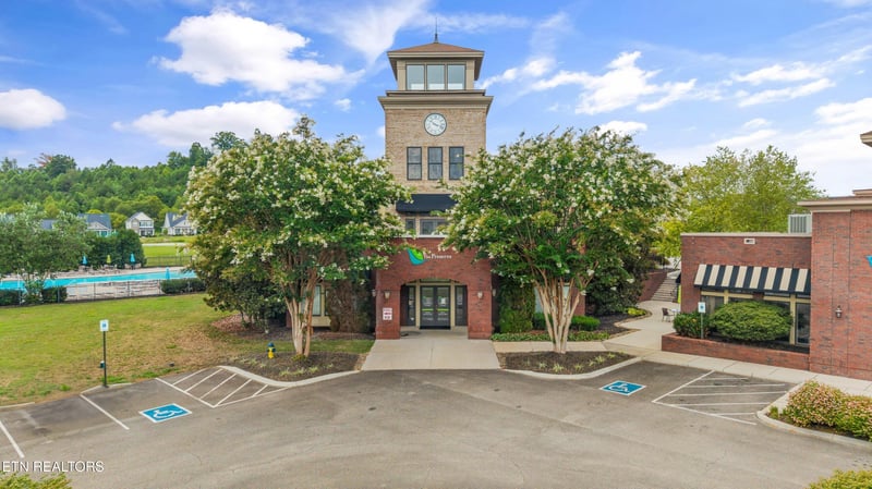 133 Songberry St, Oak Ridge, TN 37830
