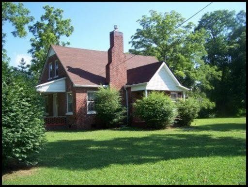 133 Stevens St, Crossville, TN 38555