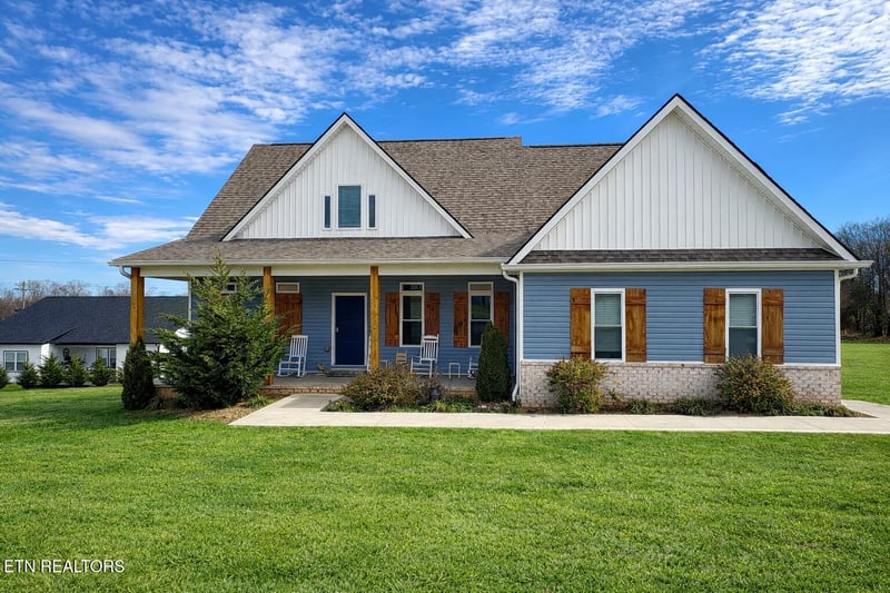 133 Washita Ln, Rutledge, TN 37861