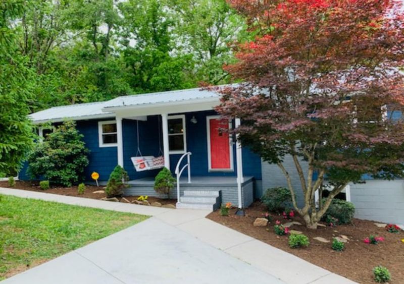 1330 Irwin Dr, Powell, TN 37849
