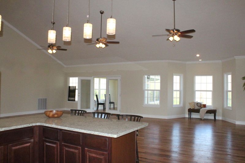1330 Rippling Water Cir, Sevierville, TN 37876