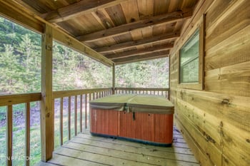 1330 Wild Turkey Way, Sevierville, TN 37876