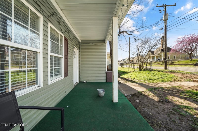 1332 Beaumont Ave, Knoxville, TN 37921