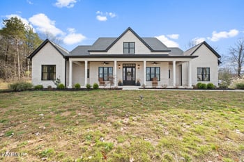 1332 Mountain Rd, Clinton, TN 37716
