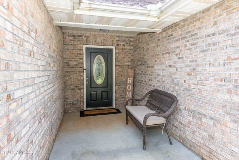 1334 Chesty Puller Cir, Maryville, TN 37803