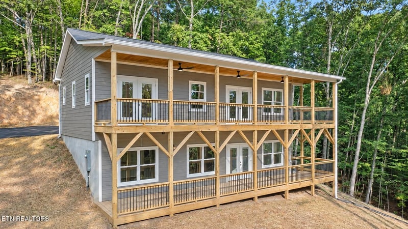 1334 Estates Dr, Seymour, TN 37865