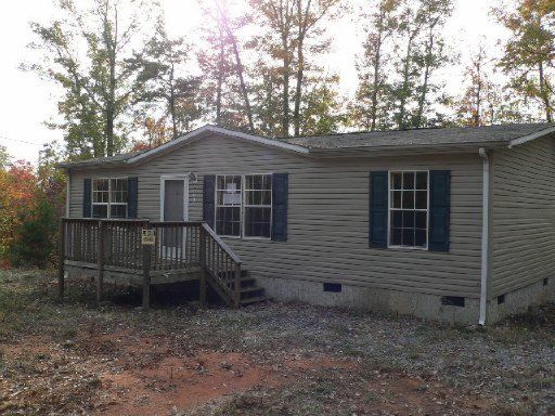1335 Hickory Tree St, Sevierville, TN 37876