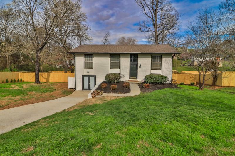 1336 Scotsbury Cir, Knoxville, TN 37919