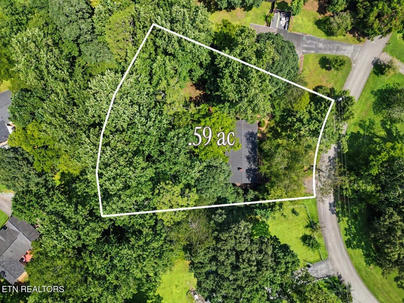 1336 Sumac Dr, Knoxville, TN 37919