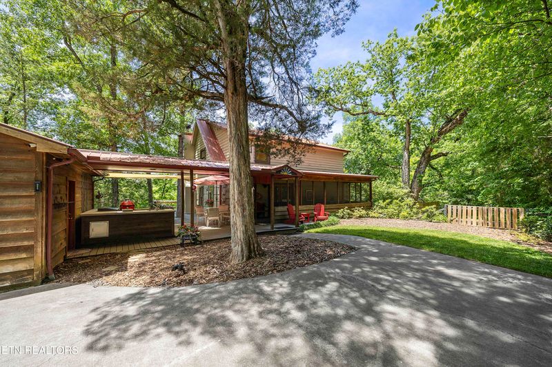 1336 Whites Mill Rd, Maryville, TN 37803