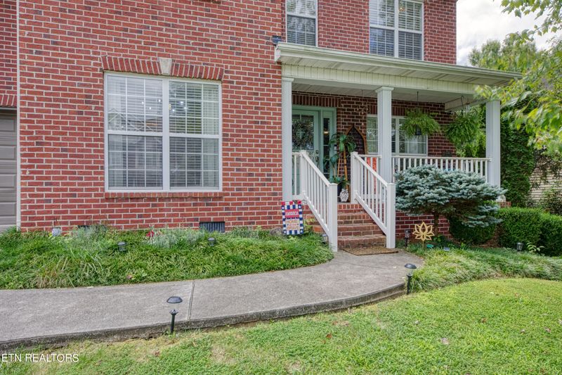 1336 Wineberry Rd, Powell, TN 37849