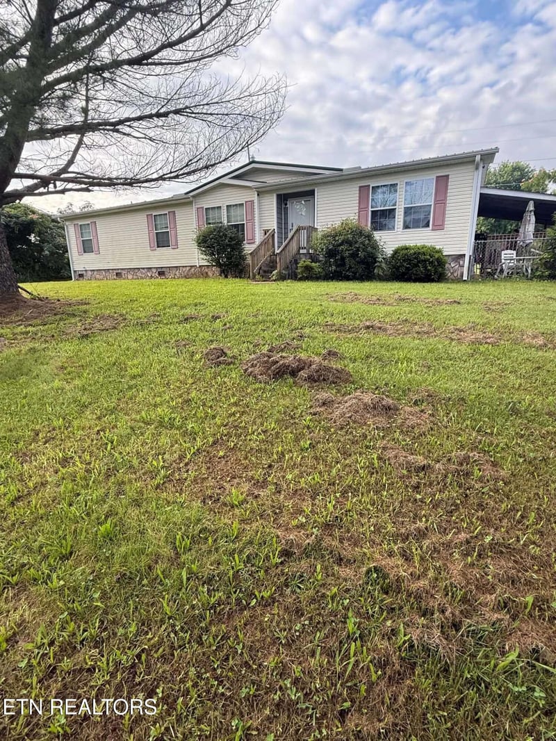 1338 Central Point Rd, Rutledge, TN 37861