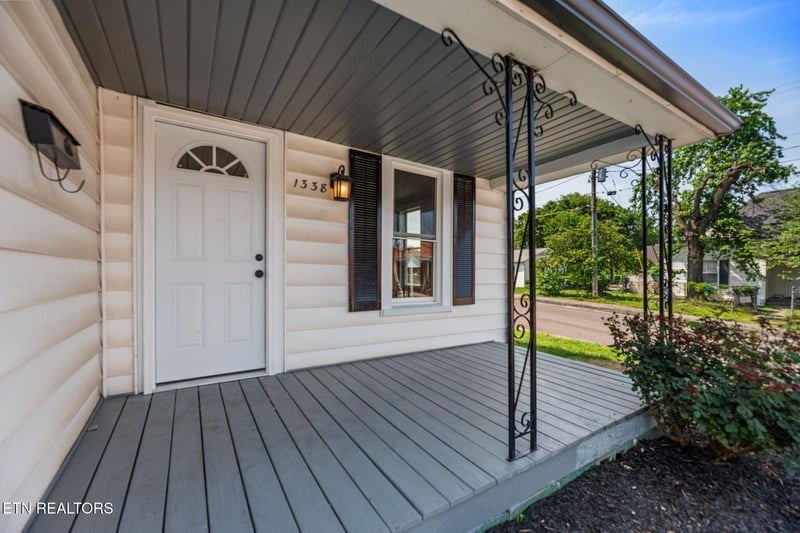 1338 Louisiana Ave, Knoxville, TN 37921