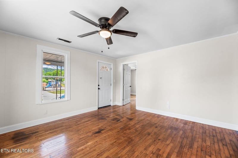 1338 Louisiana Ave, Knoxville, TN 37921