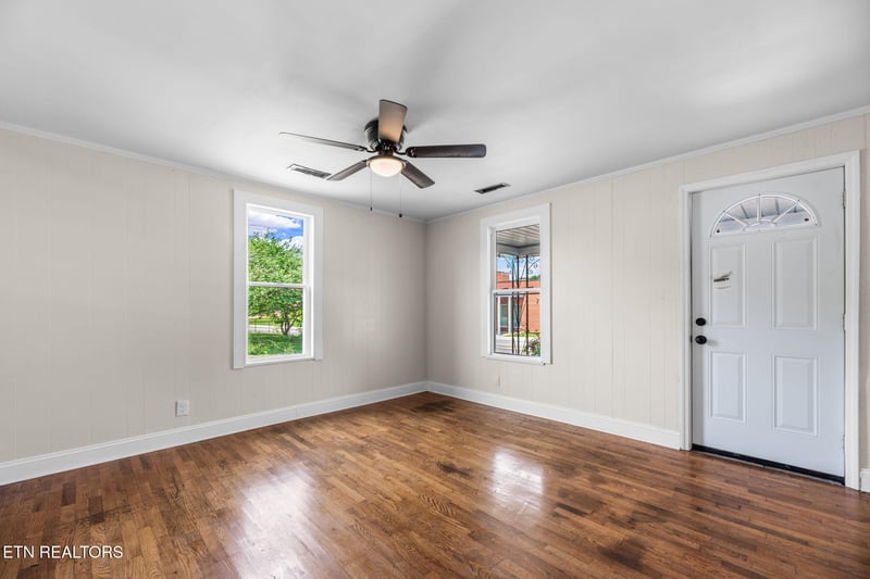 1338 Louisiana Ave, Knoxville, TN 37921