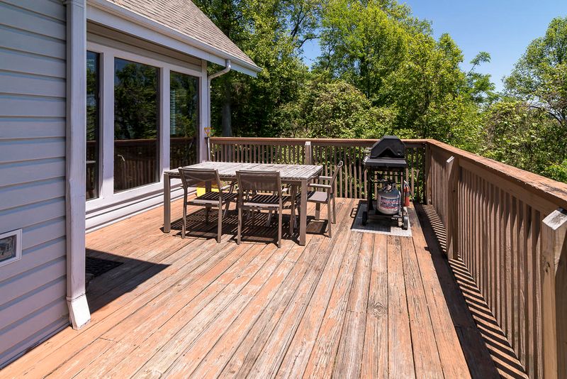 1339 Ski View Dr, Gatlinburg, TN 37738