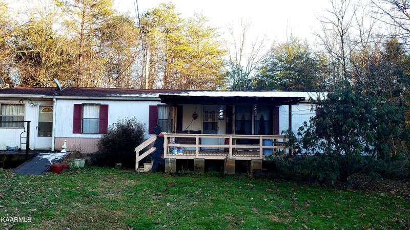 134 Bateman Ln, Loudon, TN 37774