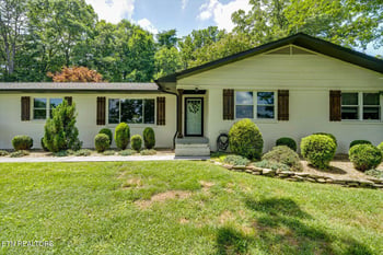134 County Road 25, Riceville, TN 37370