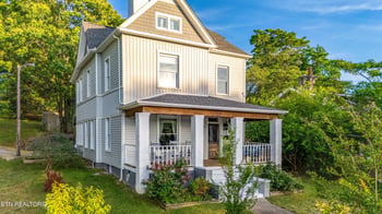 134 E Columbia Ave, Knoxville, TN 37917
