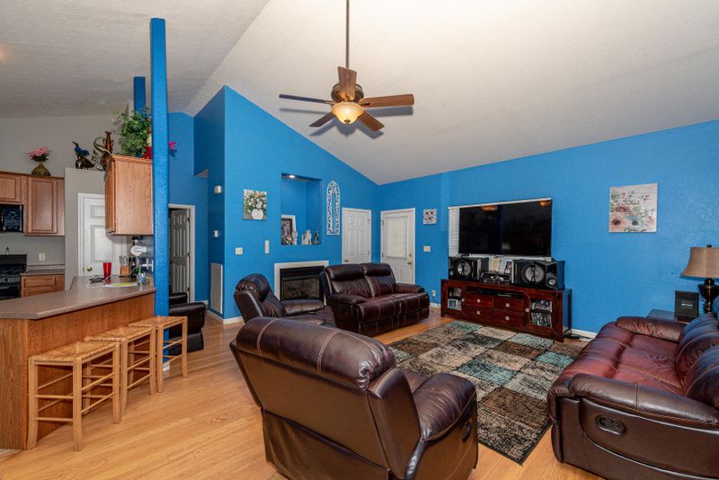 134 Flag Stone Way, Clinton, TN 37716