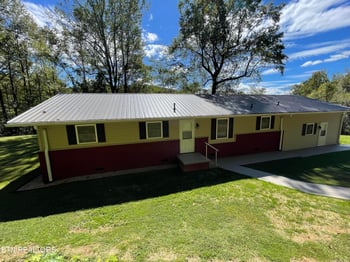 134 Hillview Terrace Dr, Harriman, TN 37748