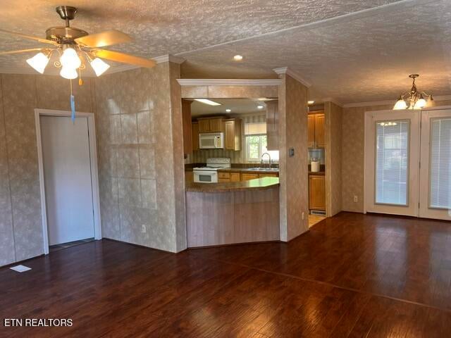 134 Hollow Ln, Caryville, TN 37714