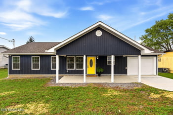 134 Houston Ave, Oak Ridge, TN 37830