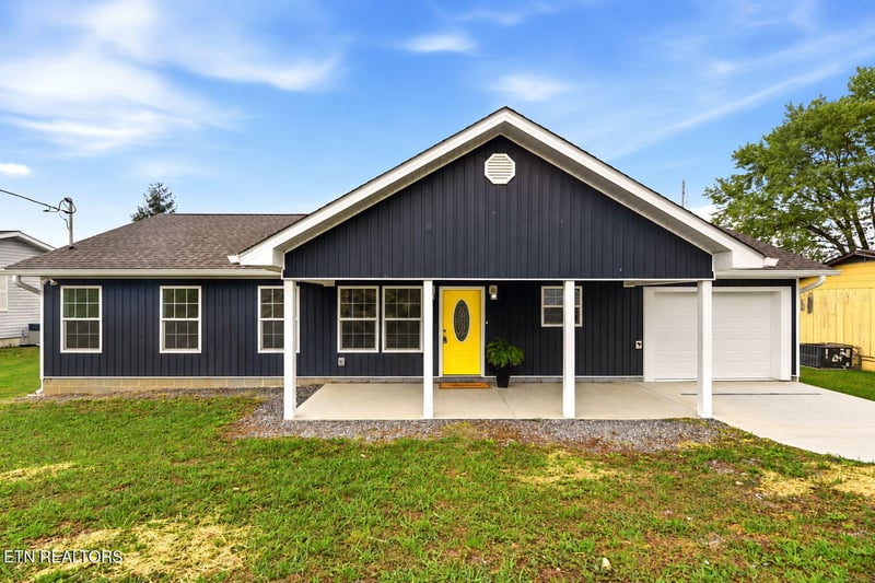 134 Houston Ave, Oak Ridge, TN 37830