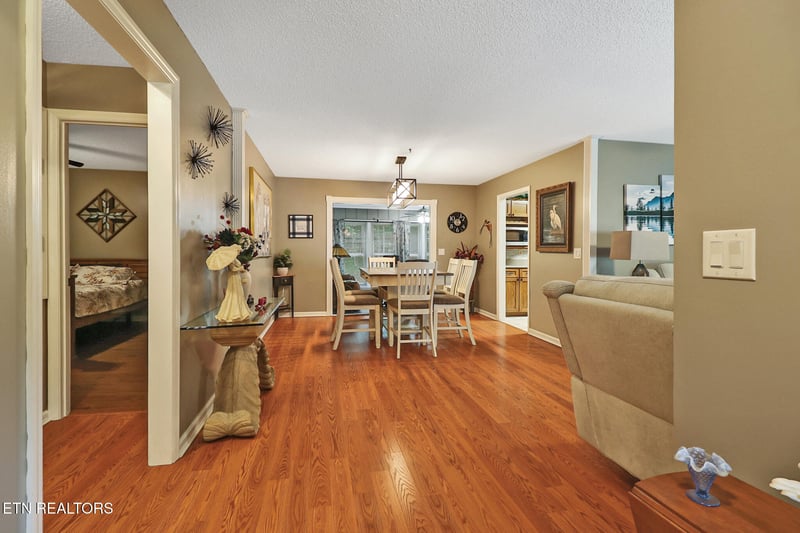 134 Lakeside Dr, Fairfield Glade, TN 38558
